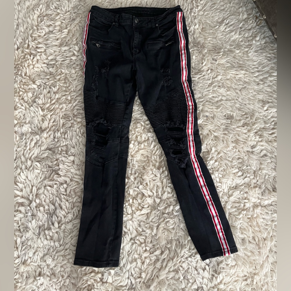 Black Jeans